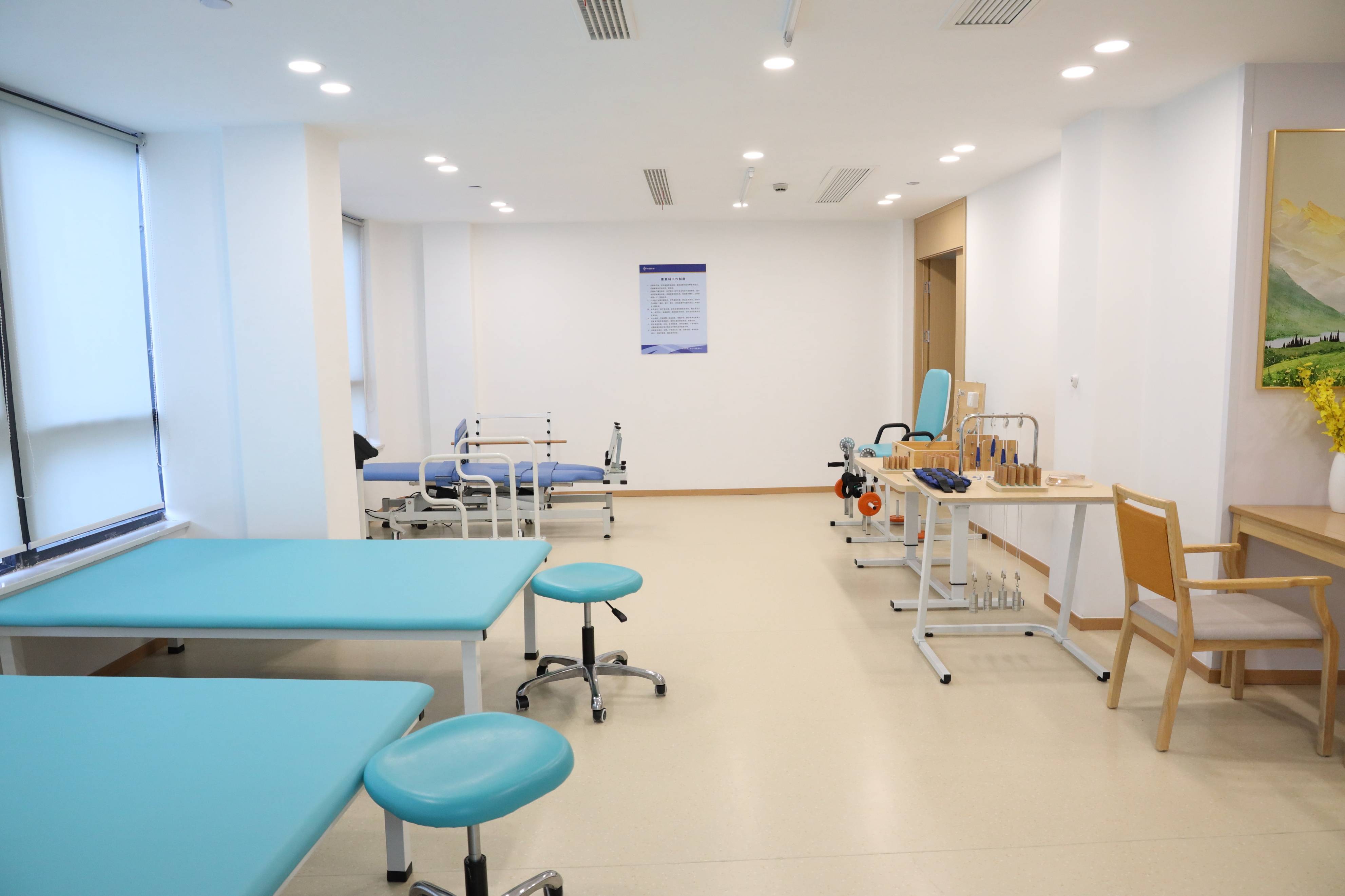 舟山首家央企运营养老服务综合体开业，打造高质量养老护理新标杆