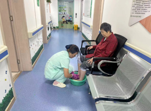 兰州市养老护理员职业技能大赛“最美护理员”专题报道暨投票活动正式启动